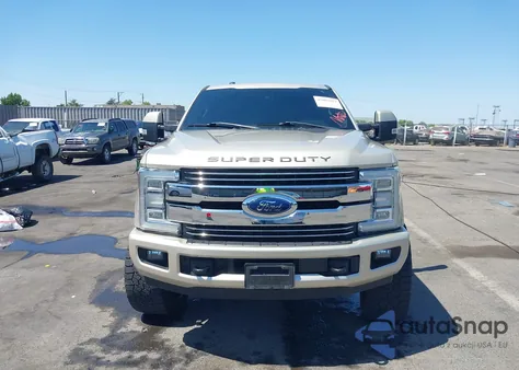 2017 Ford F-250 Lariat z USA, uszkodzony, nr VIN 1FT7W2BTXHEF49493